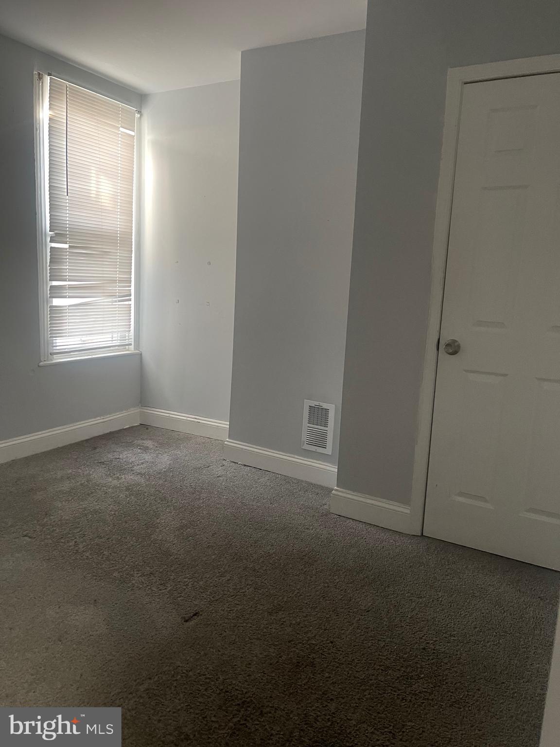 OLIVER - Residential