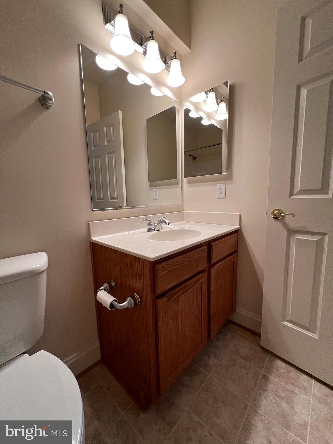 PINEY ORCHARD - Residential Lease