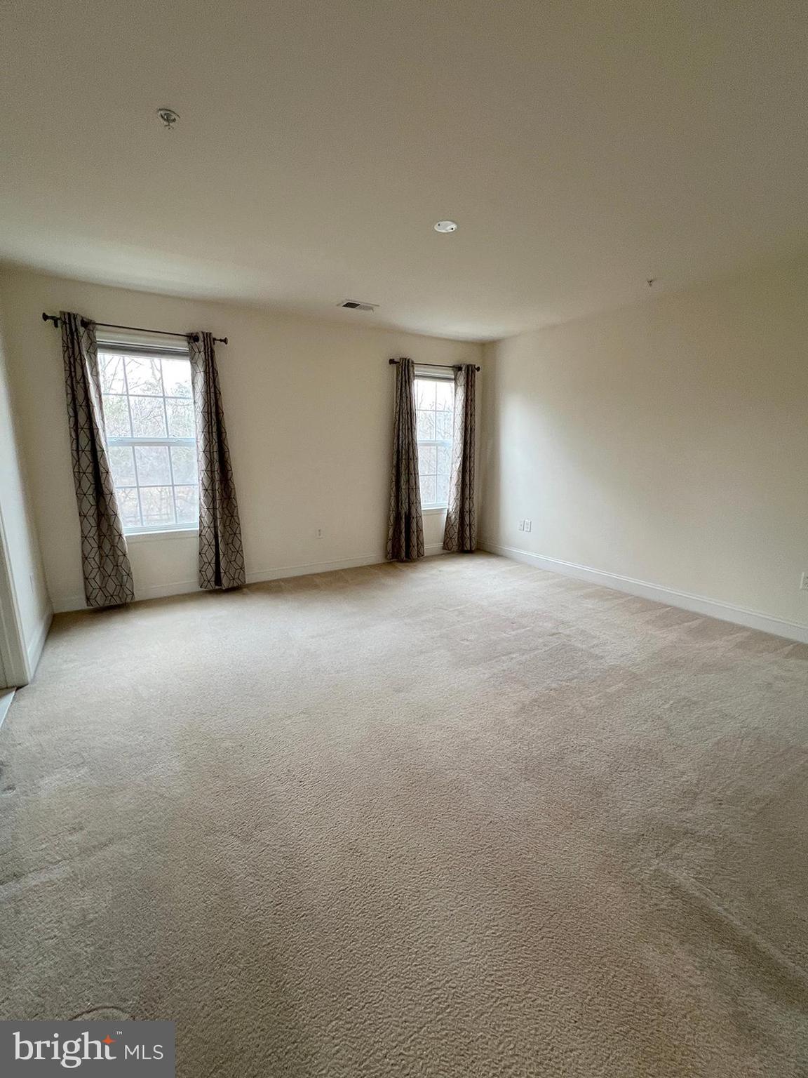 PINEY ORCHARD - Residential Lease