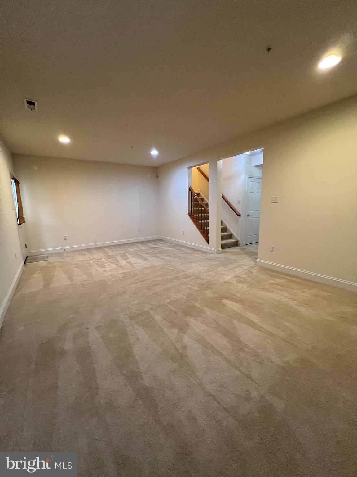 PINEY ORCHARD - Residential Lease