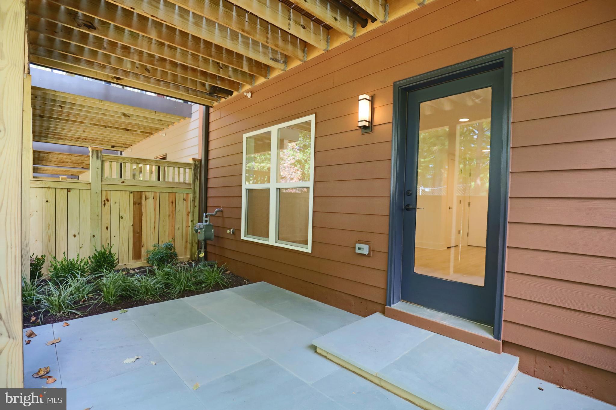 3532 SUTTON HEIGHTS CIRCLE