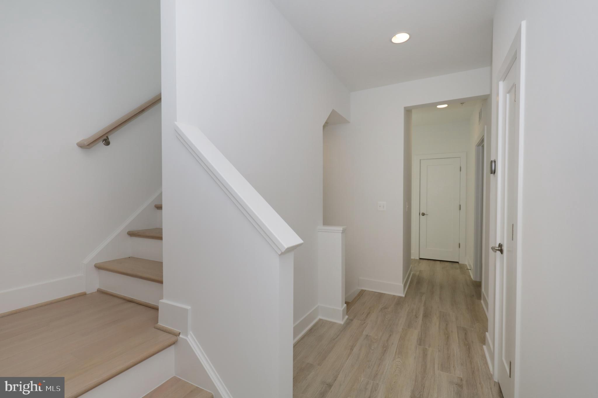 SUTTON HEIGHTS - Residential Lease