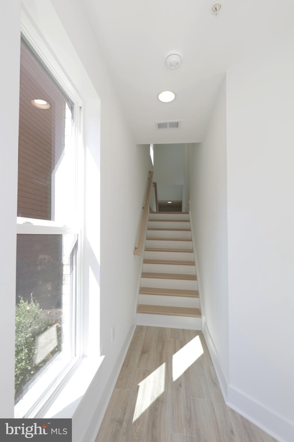 SUTTON HEIGHTS - Residential Lease