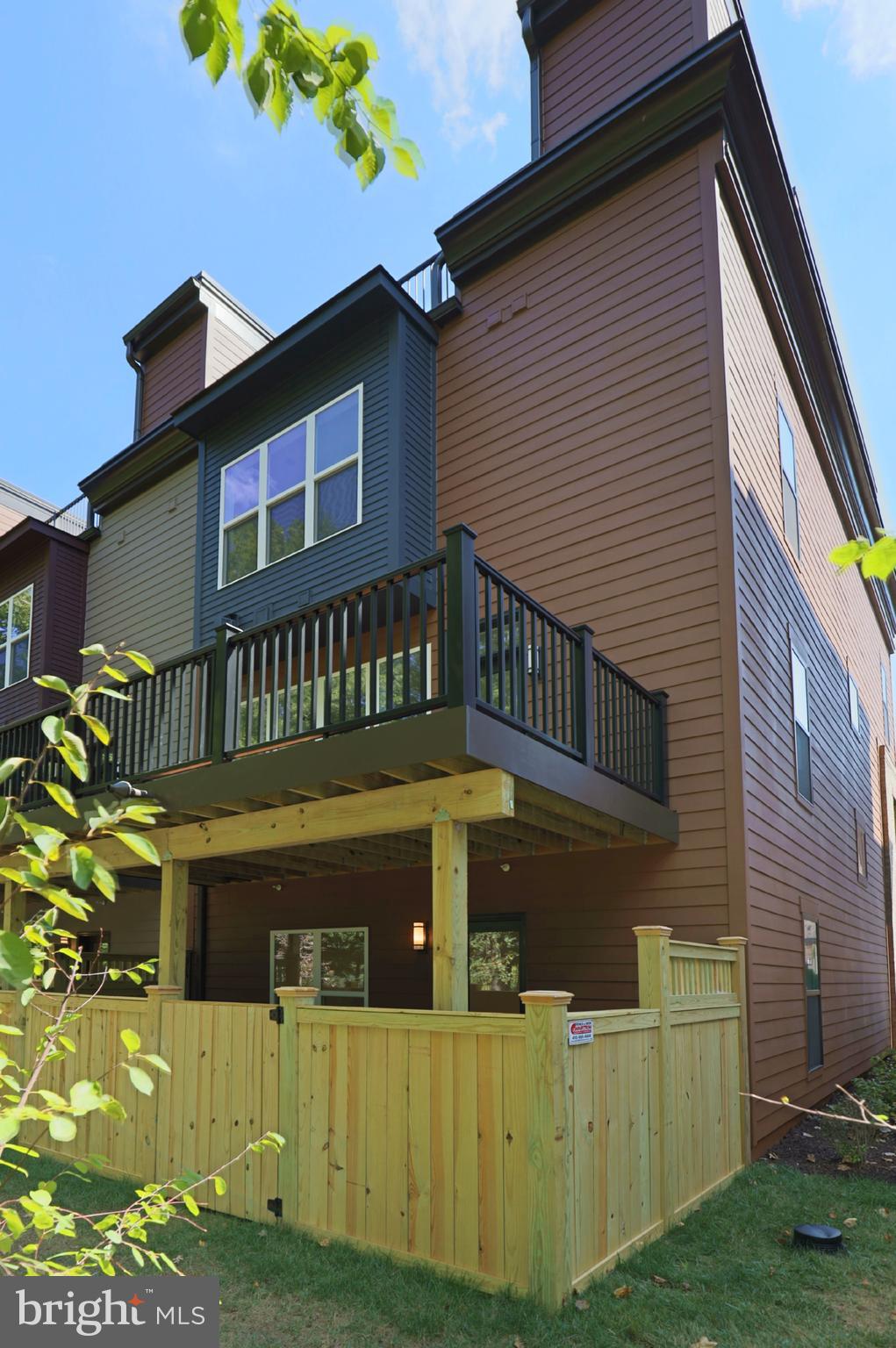 SUTTON HEIGHTS - Residential Lease