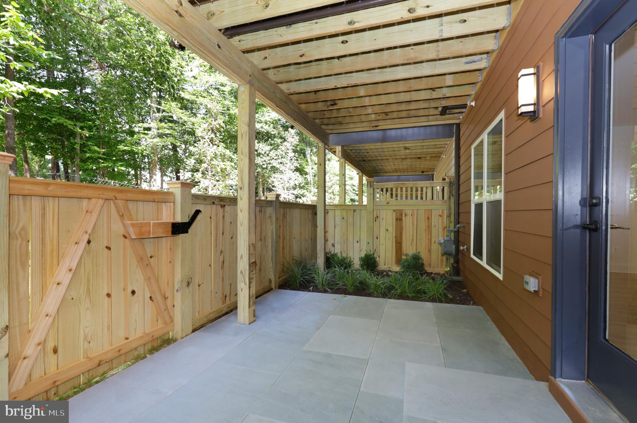 SUTTON HEIGHTS - Residential Lease