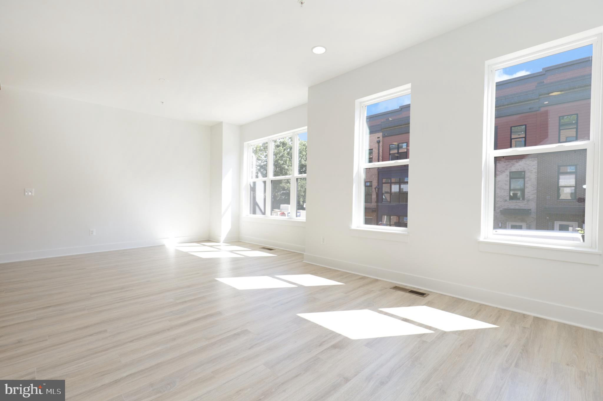 SUTTON HEIGHTS - Residential Lease