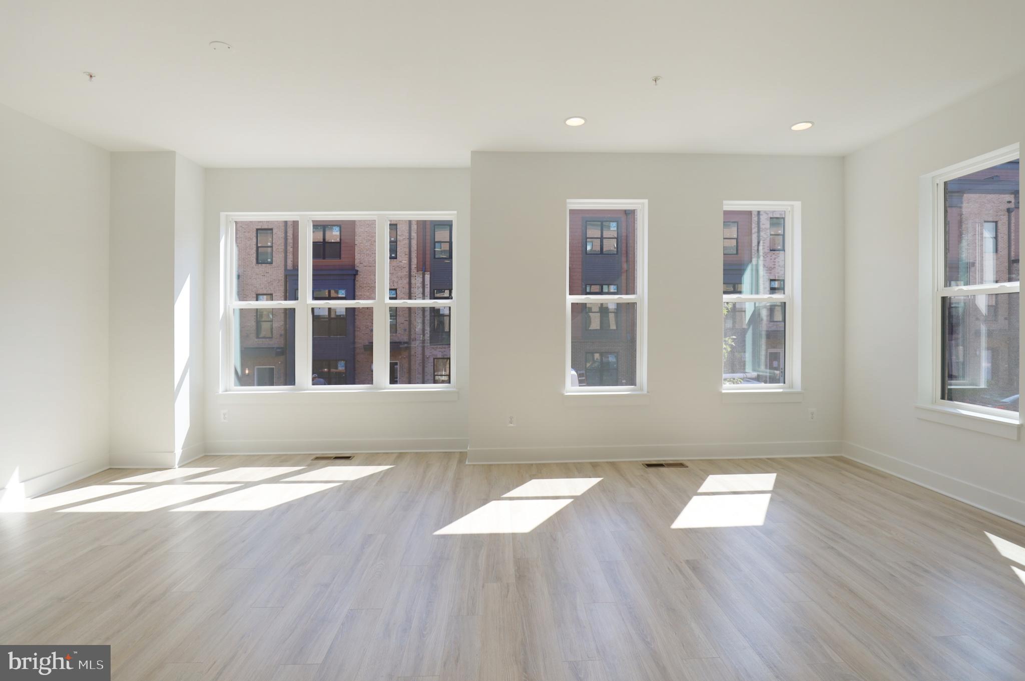 SUTTON HEIGHTS - Residential Lease