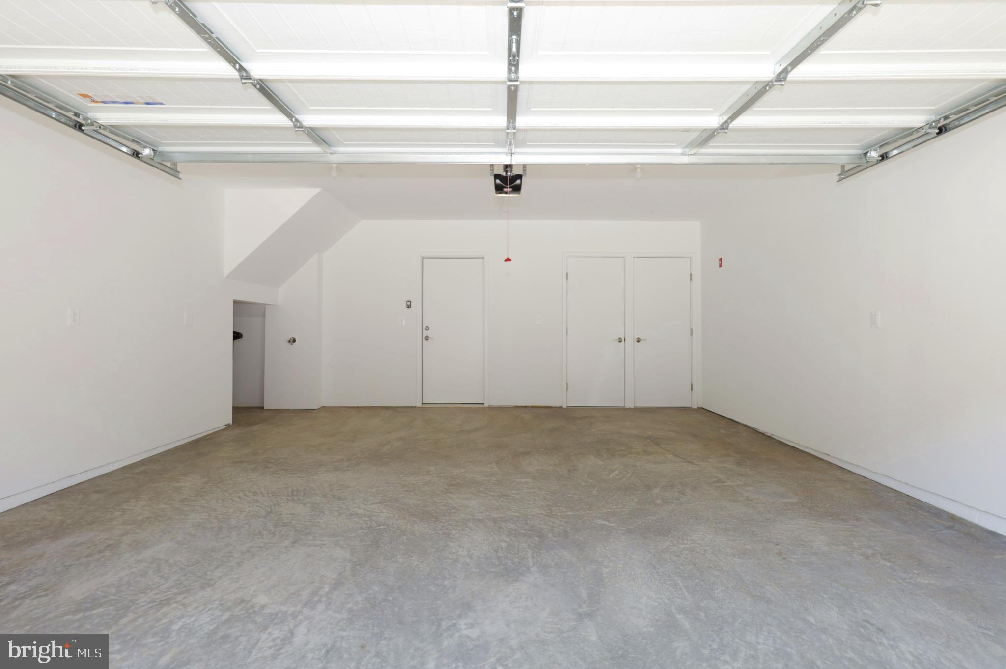 SUTTON HEIGHTS - Residential Lease