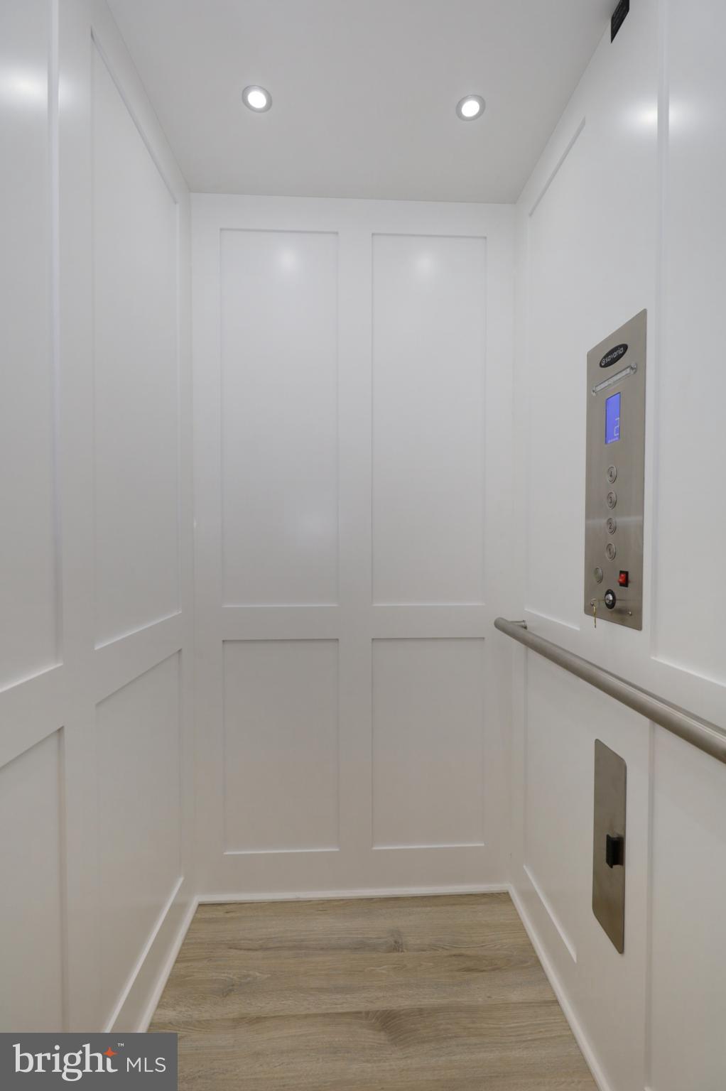 SUTTON HEIGHTS - Residential Lease