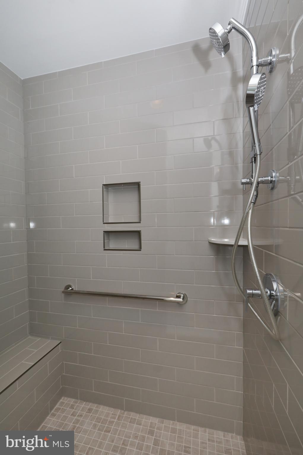 SUTTON HEIGHTS - Residential Lease