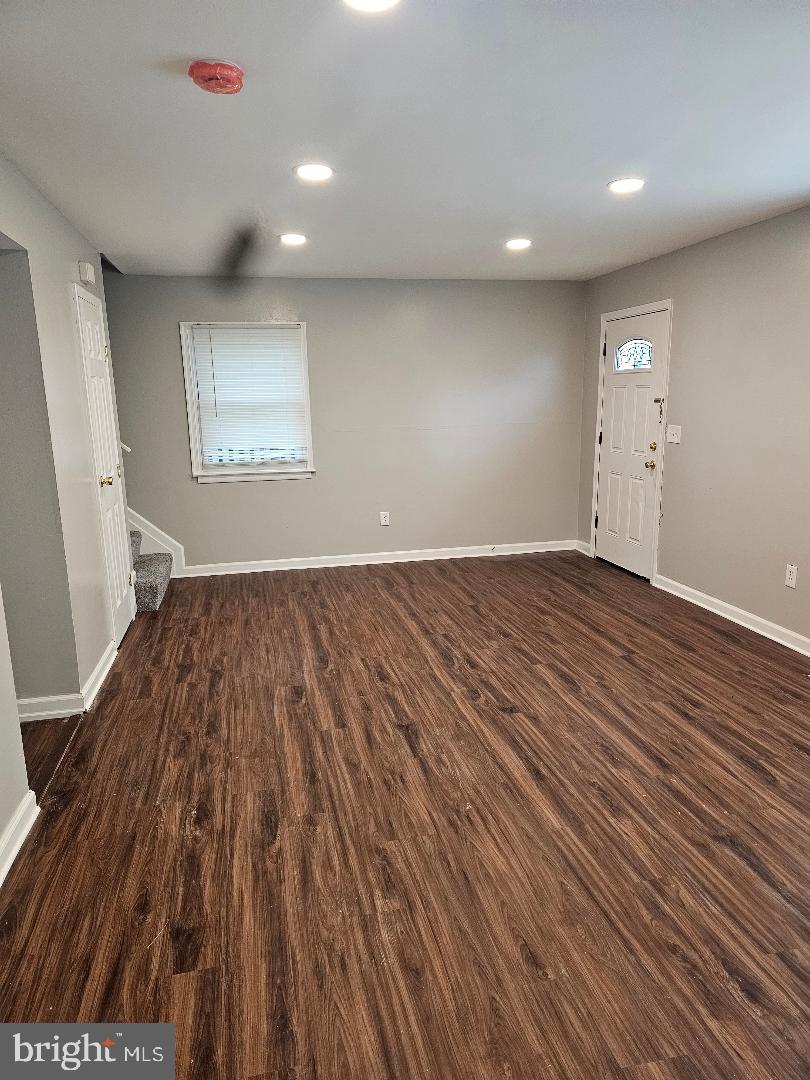 1569 CHARLESTOWN DRIVE