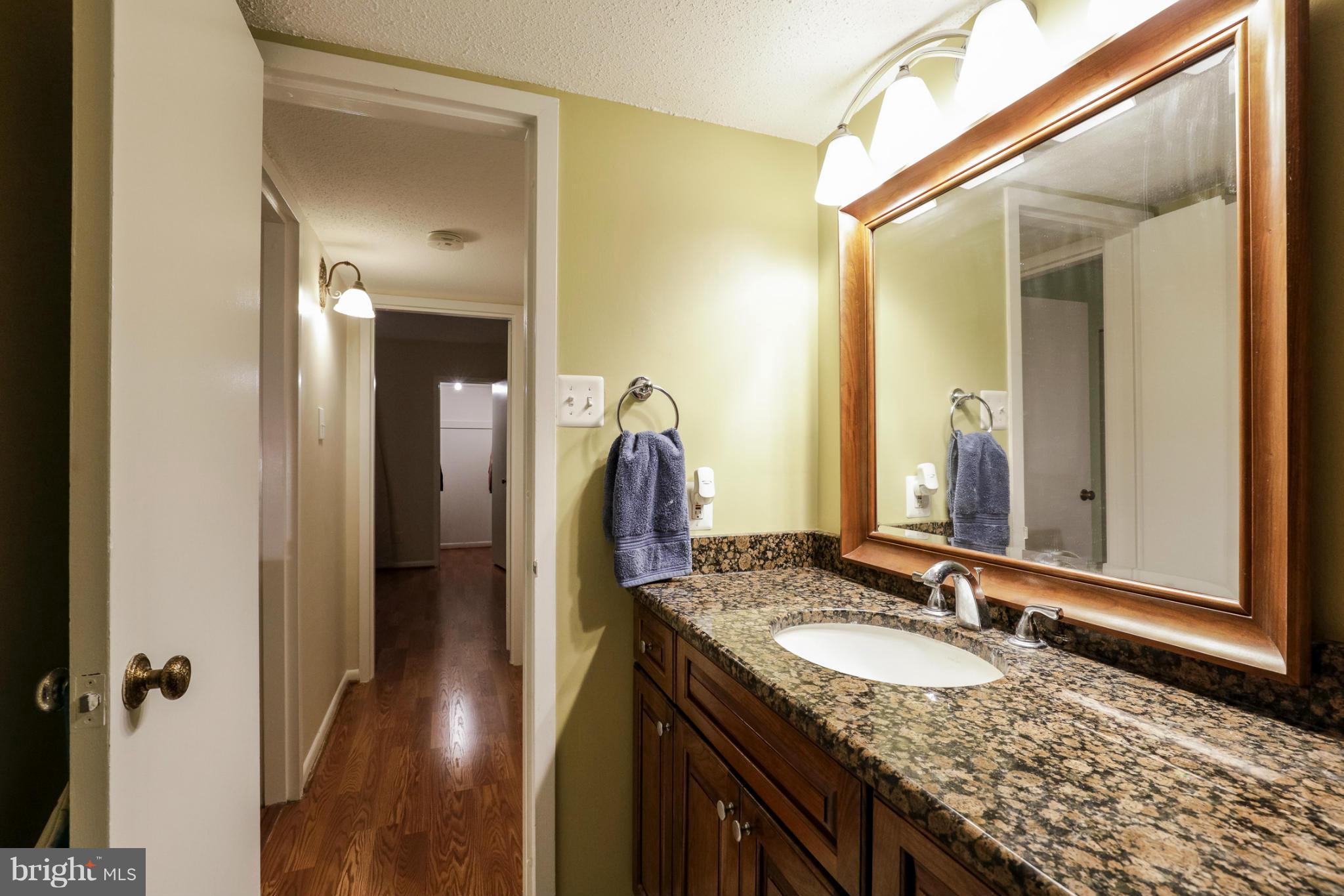 LAKEVIEW - Residential