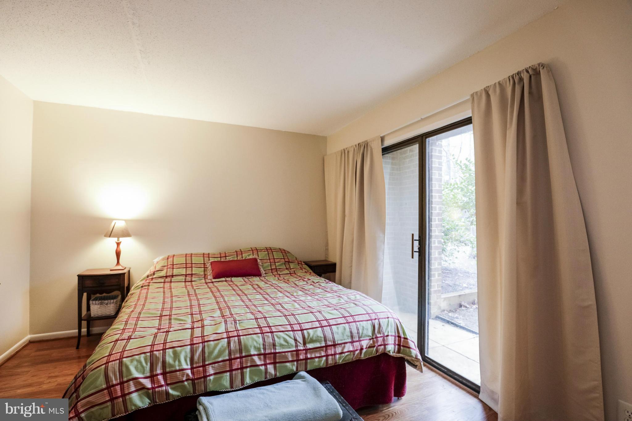 LAKEVIEW - Residential