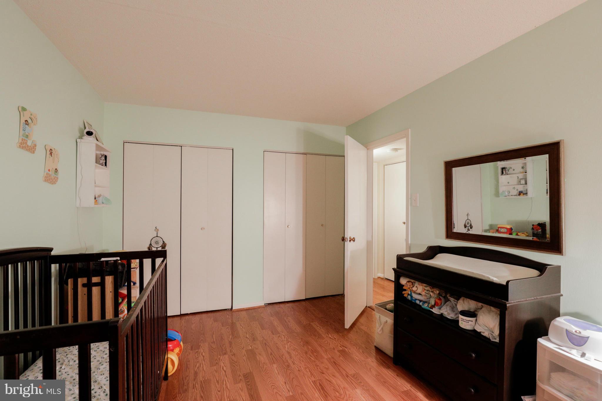 LAKEVIEW - Residential