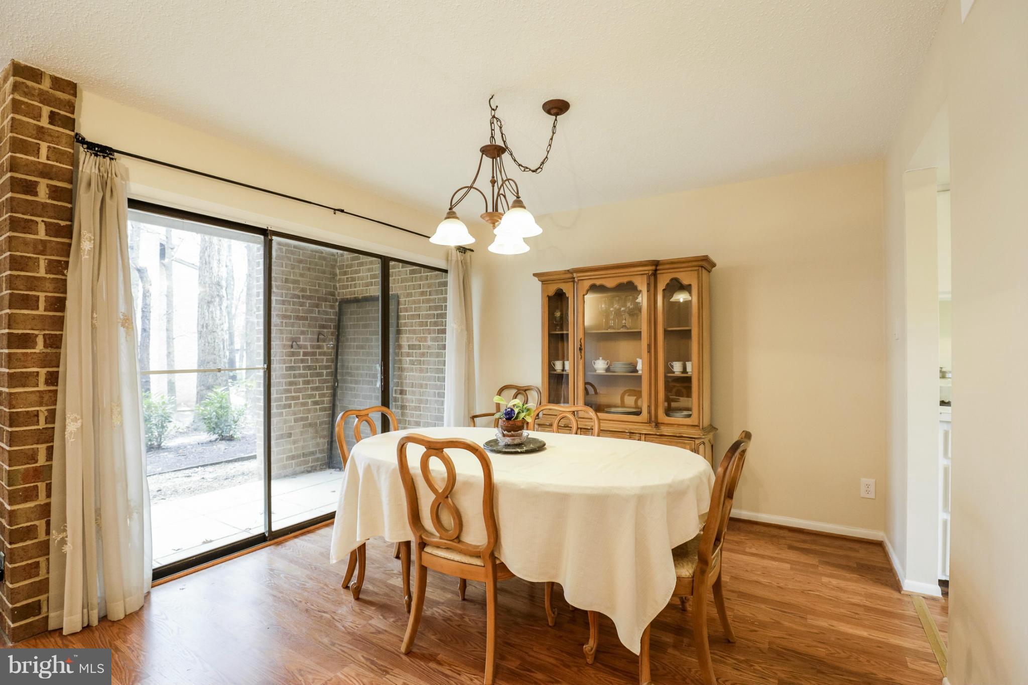 LAKEVIEW - Residential