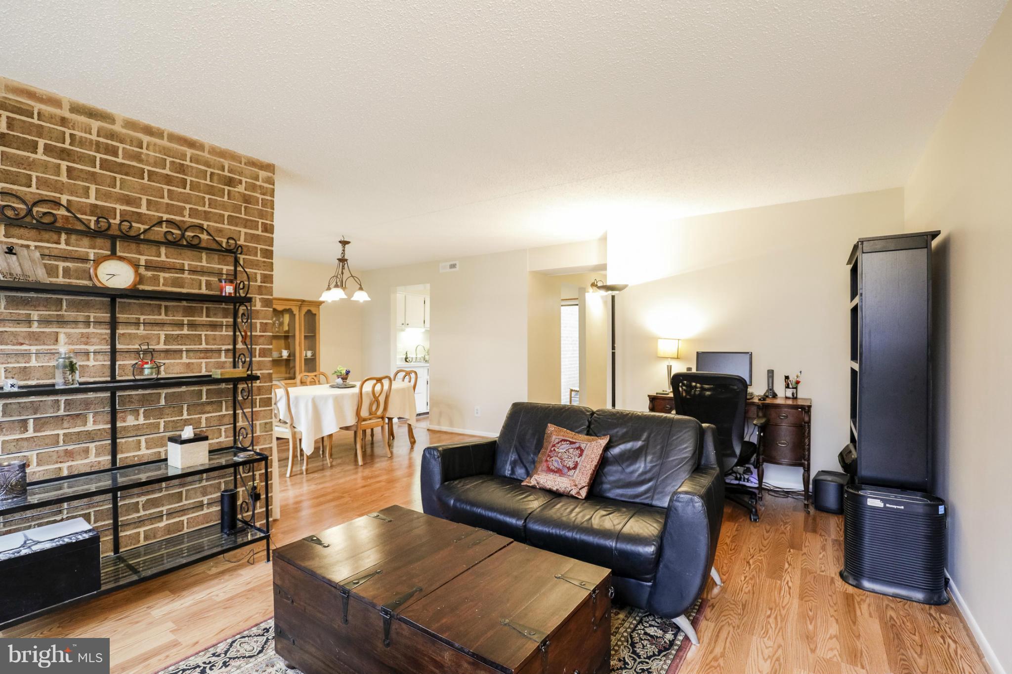 LAKEVIEW - Residential