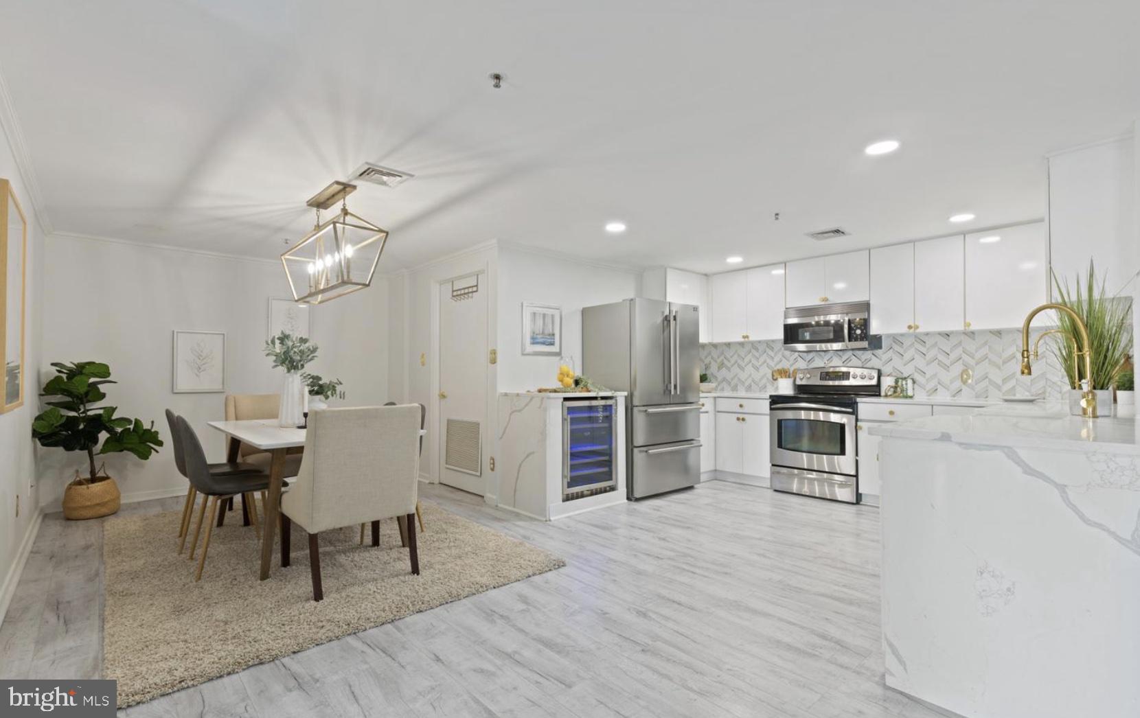 HARBOR EAST - Residential Lease