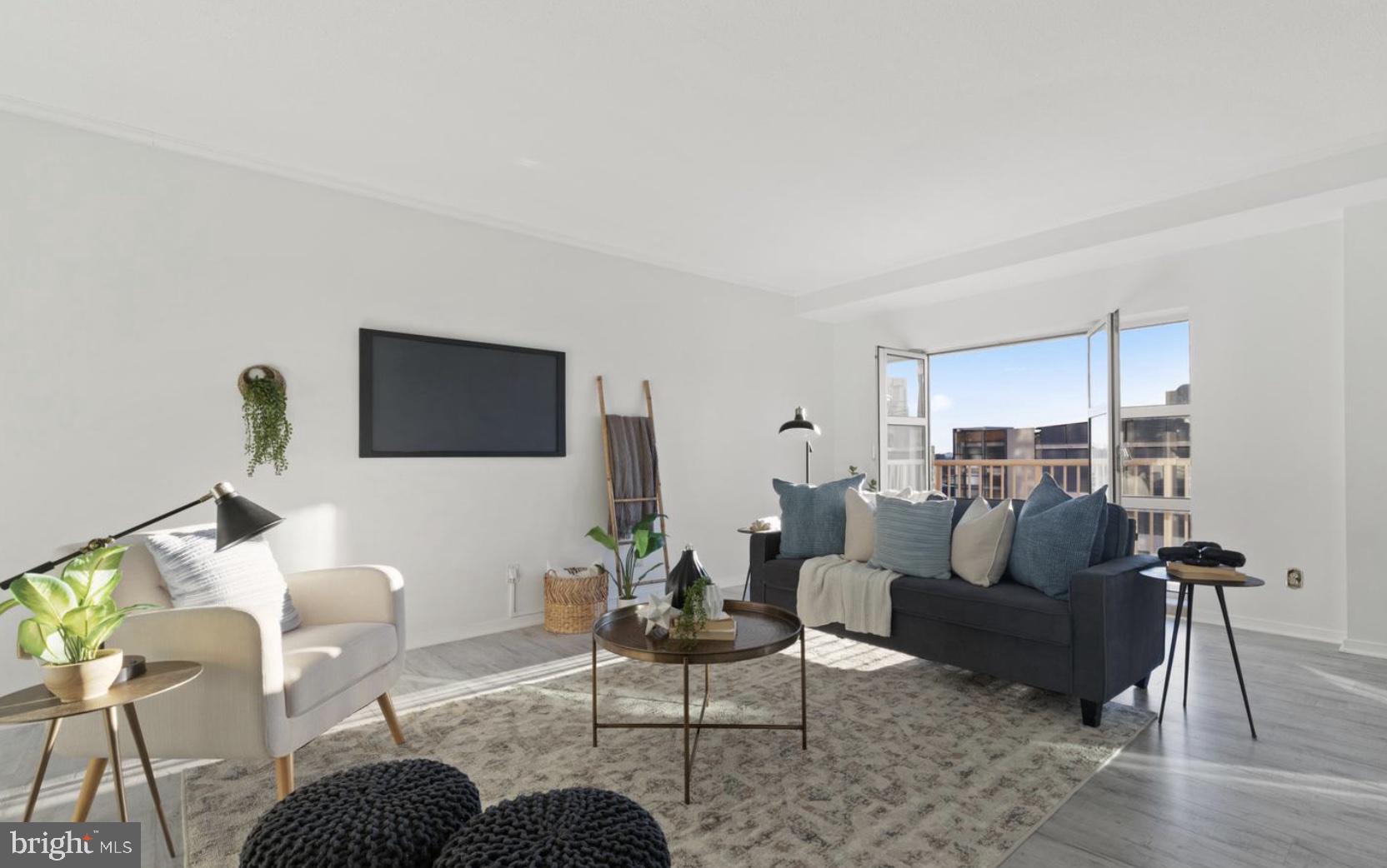 HARBOR EAST - Residential Lease