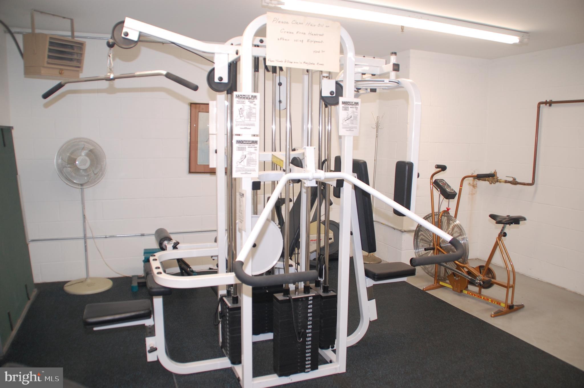 HIDDEN SPRINGS - Residential