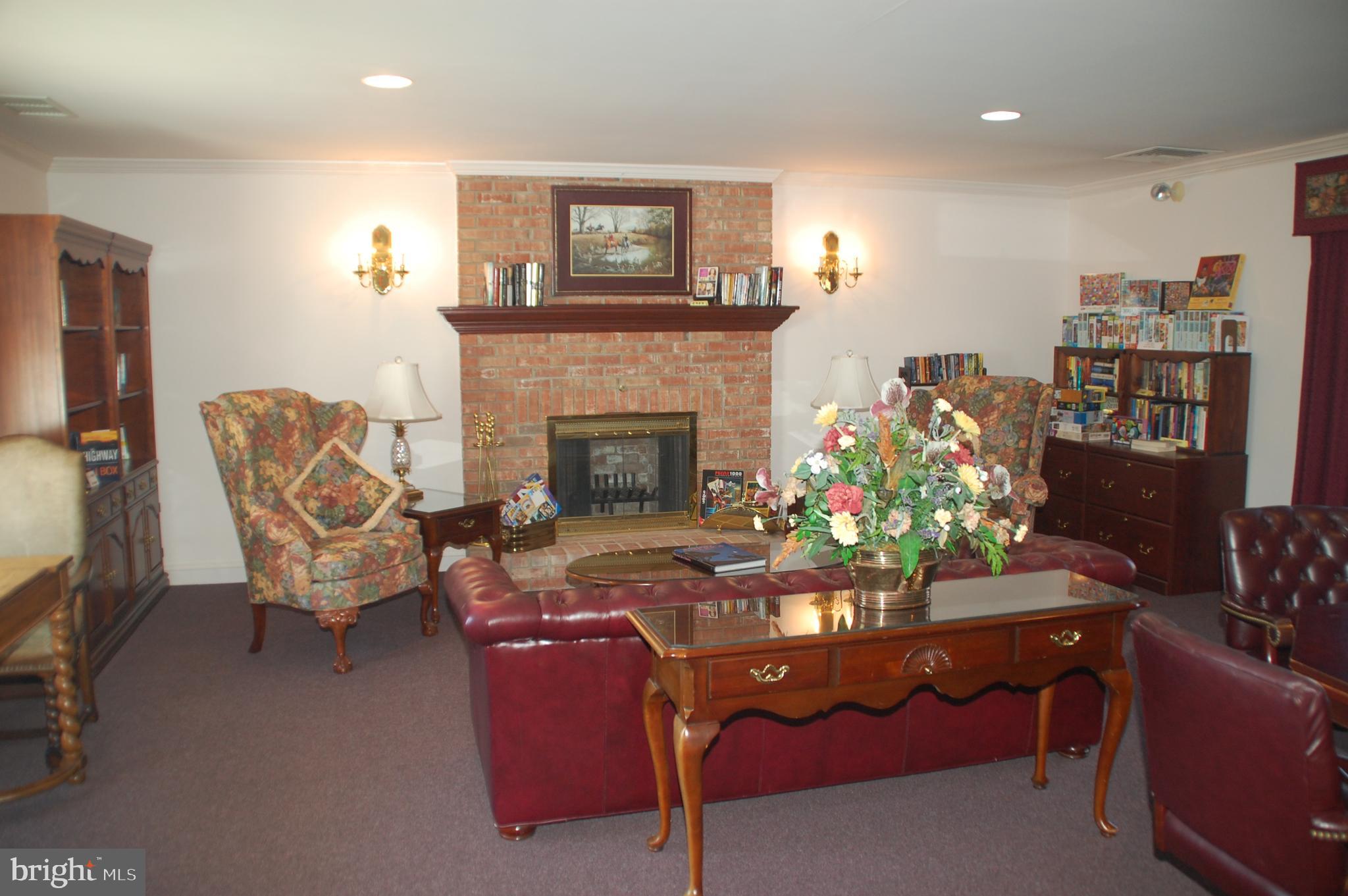 HIDDEN SPRINGS - Residential