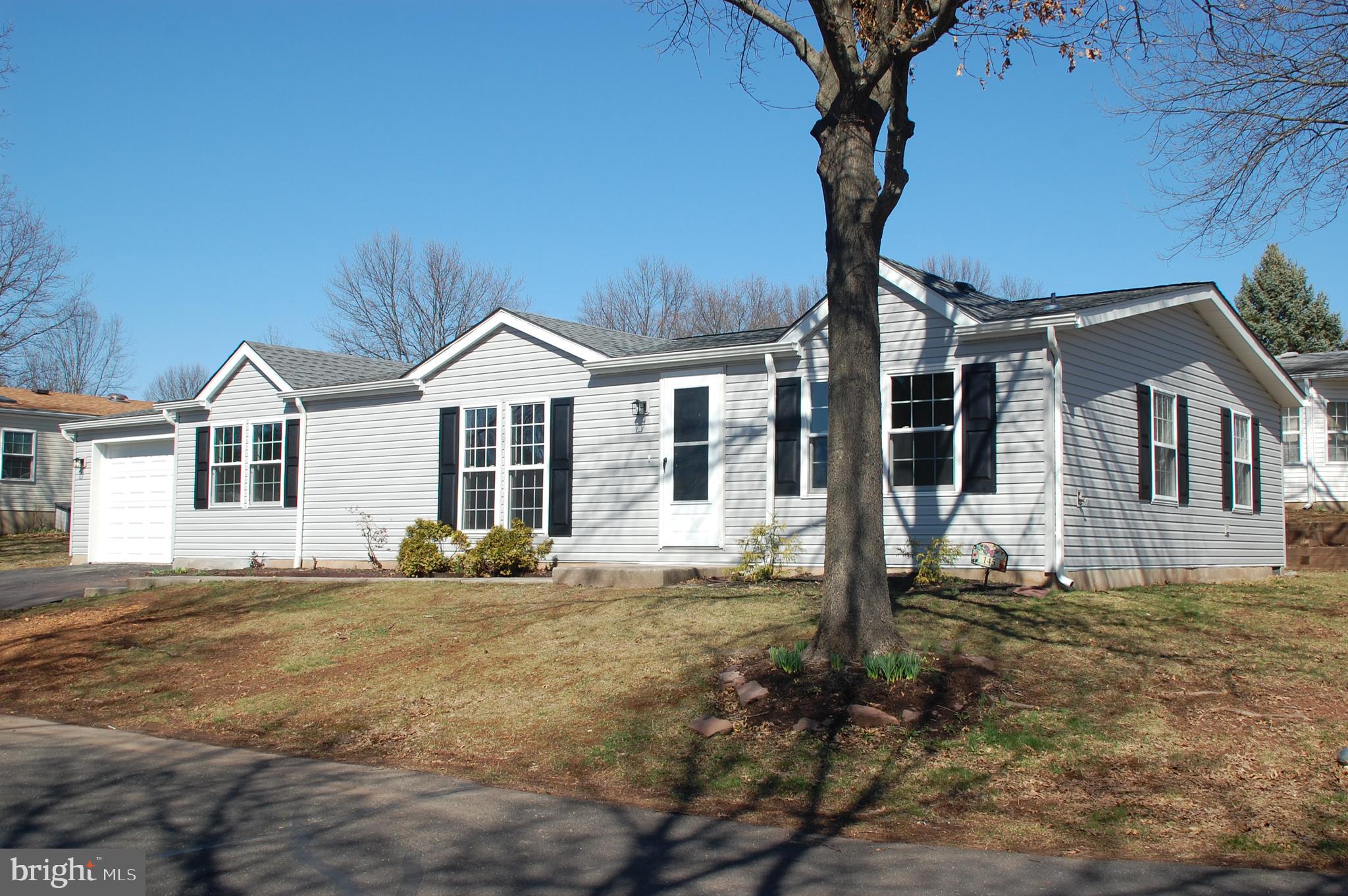 HIDDEN SPRINGS - Residential