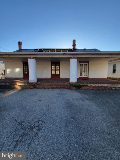 317 BROWER AVENUE PHOENIXVILLE PA 19460