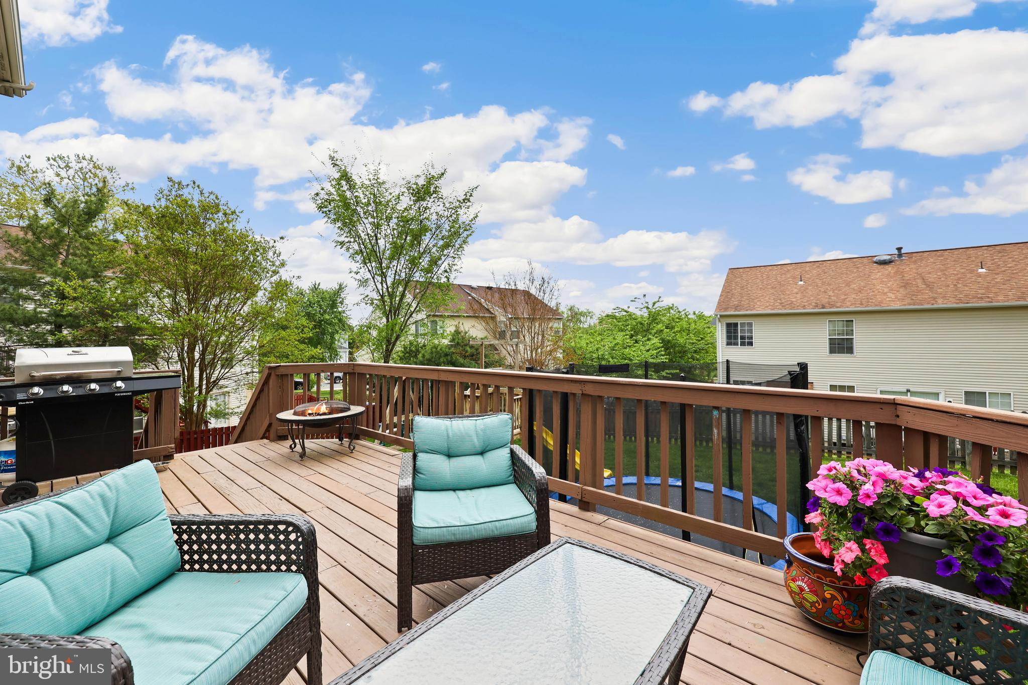 HAMPTON OAKS - Residential