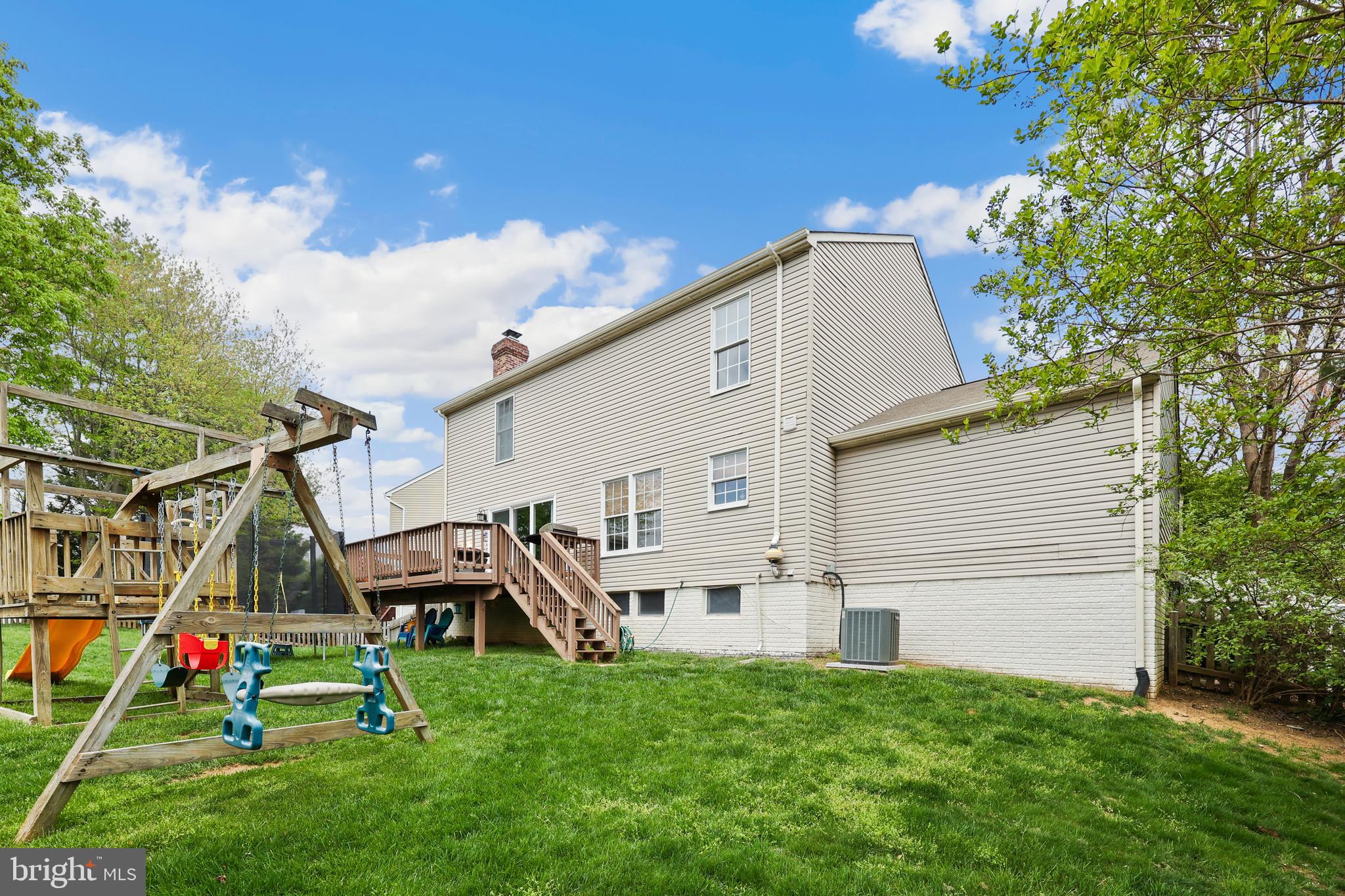 HAMPTON OAKS - Residential