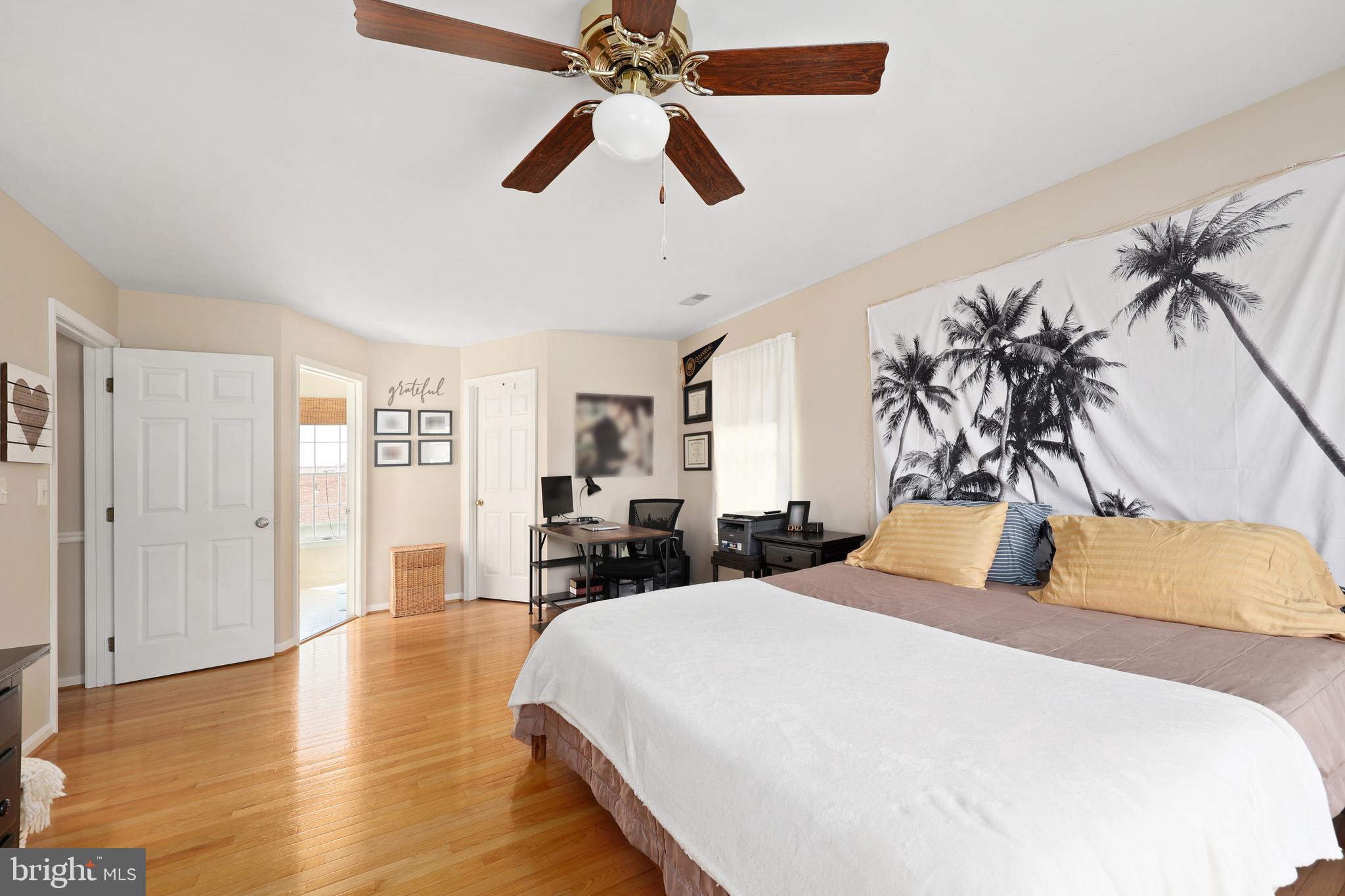 HAMPTON OAKS - Residential