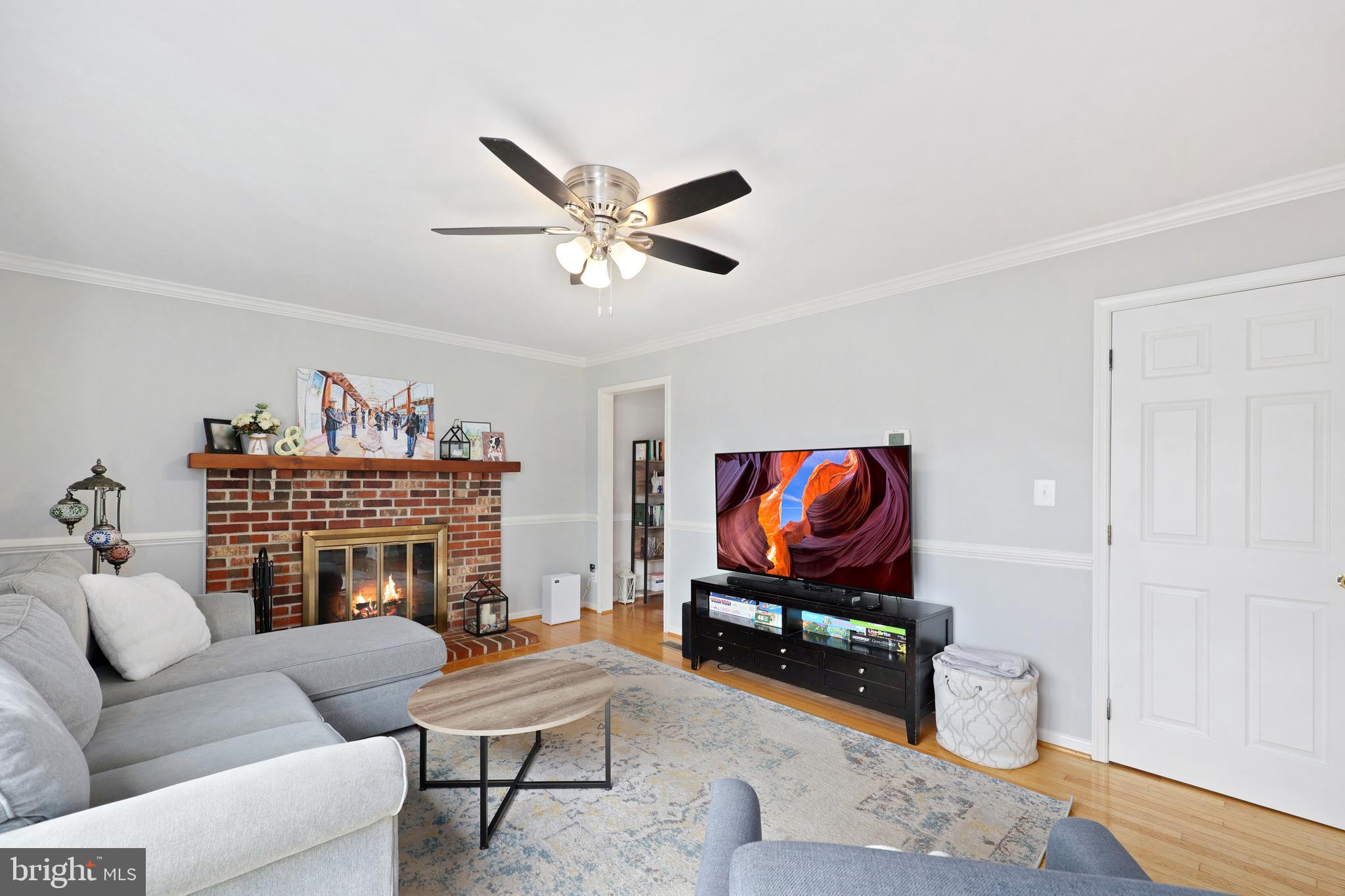 HAMPTON OAKS - Residential