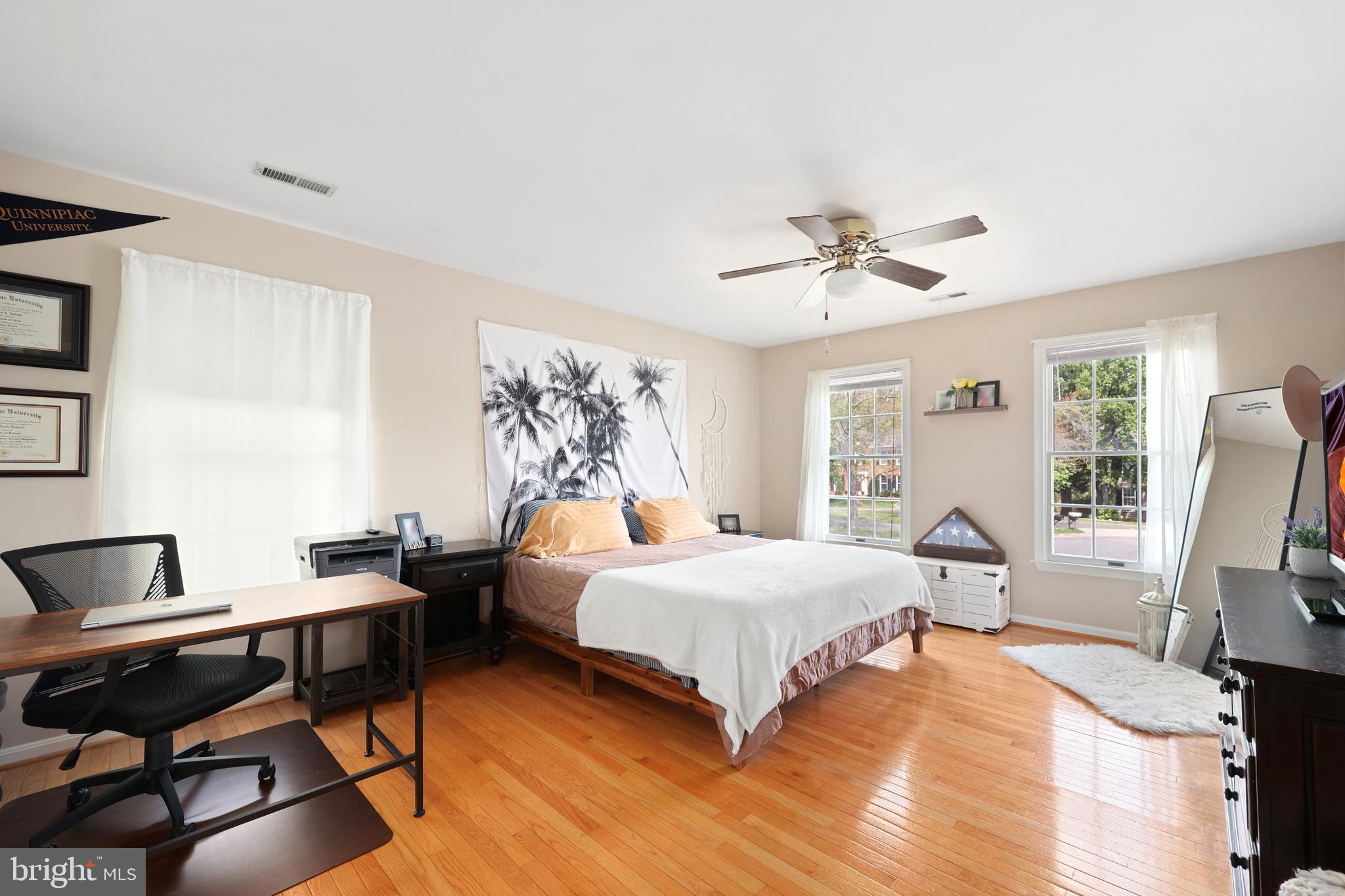 HAMPTON OAKS - Residential