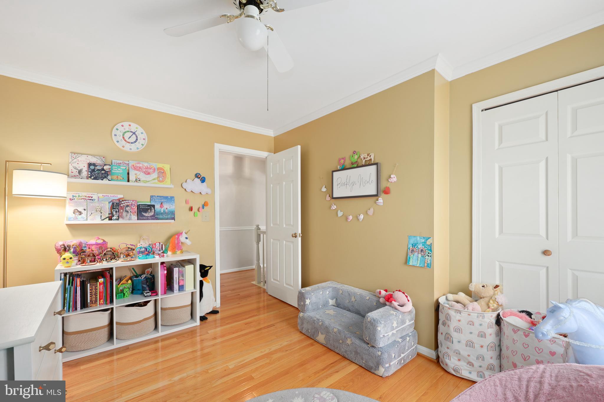 HAMPTON OAKS - Residential