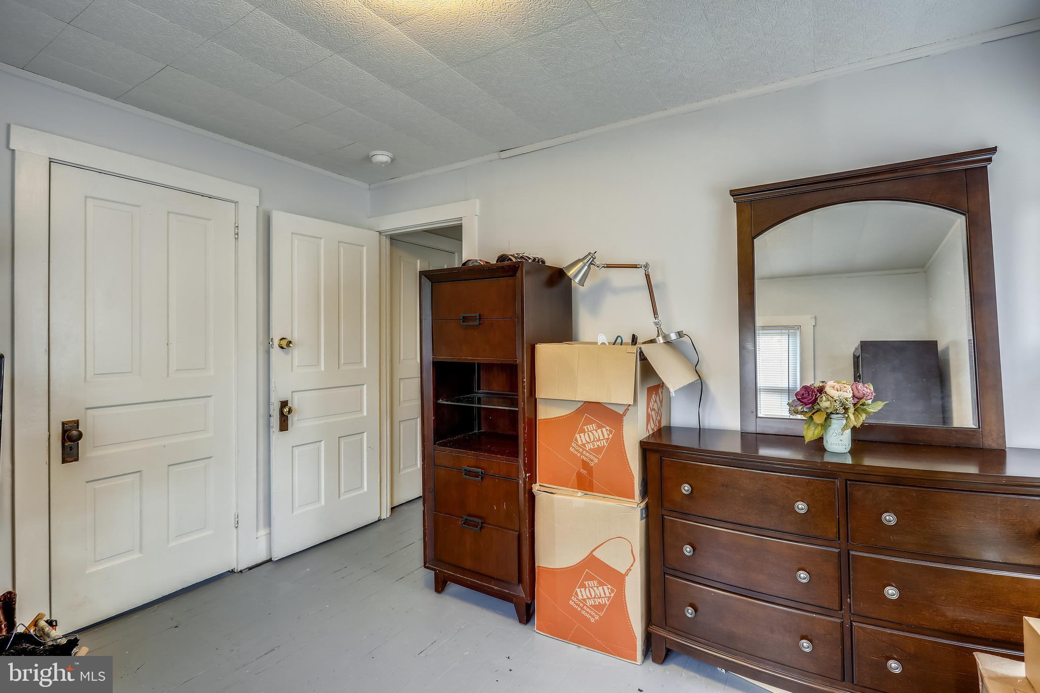 ELK MILLS - Residential Income