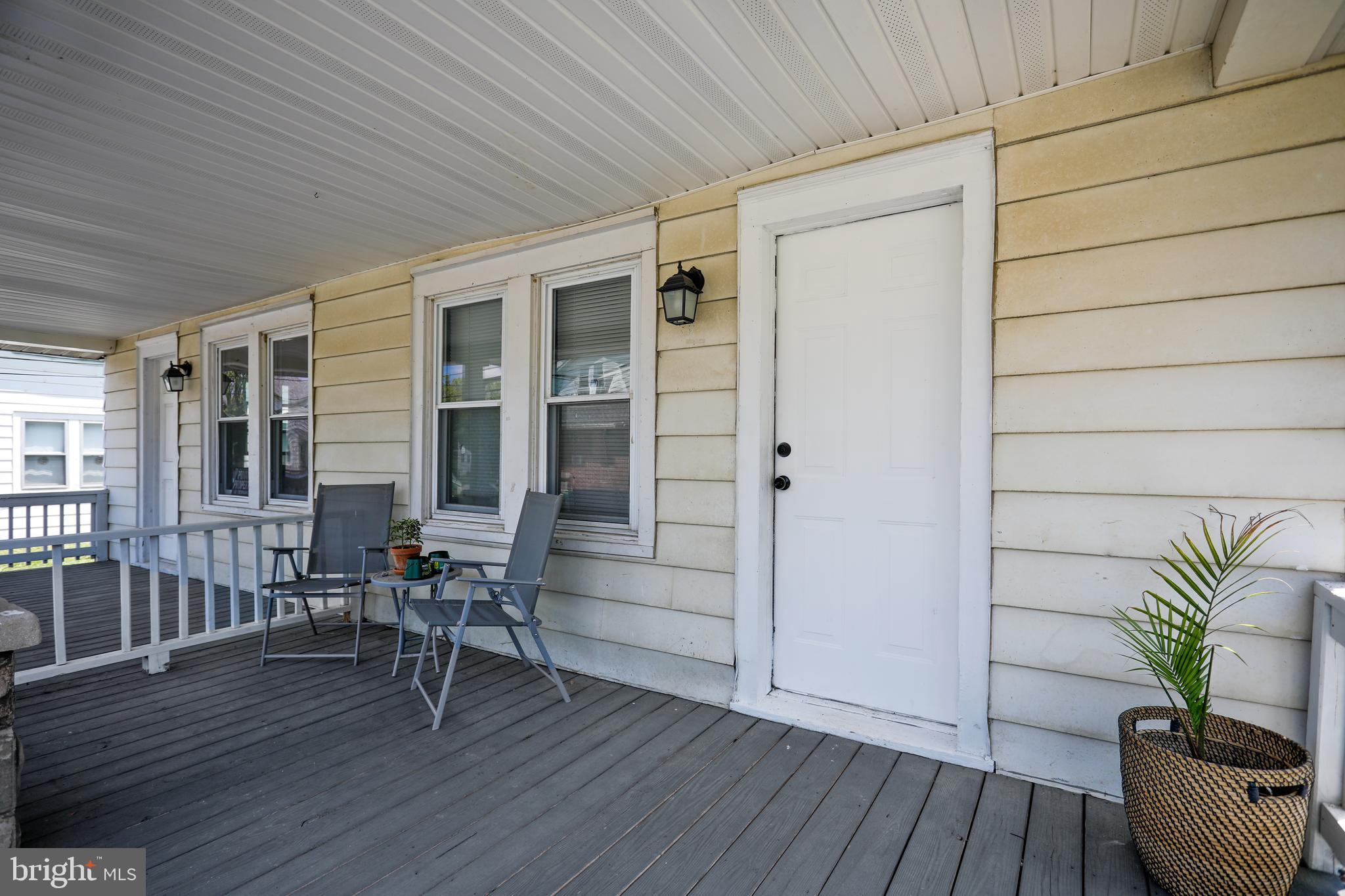 ELK MILLS - Residential Income