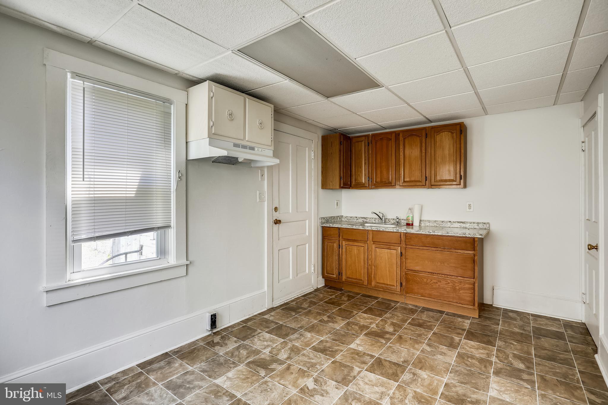 ELK MILLS - Residential Income