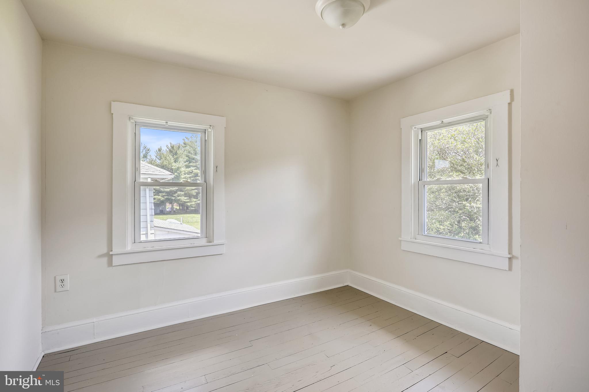 ELK MILLS - Residential Income