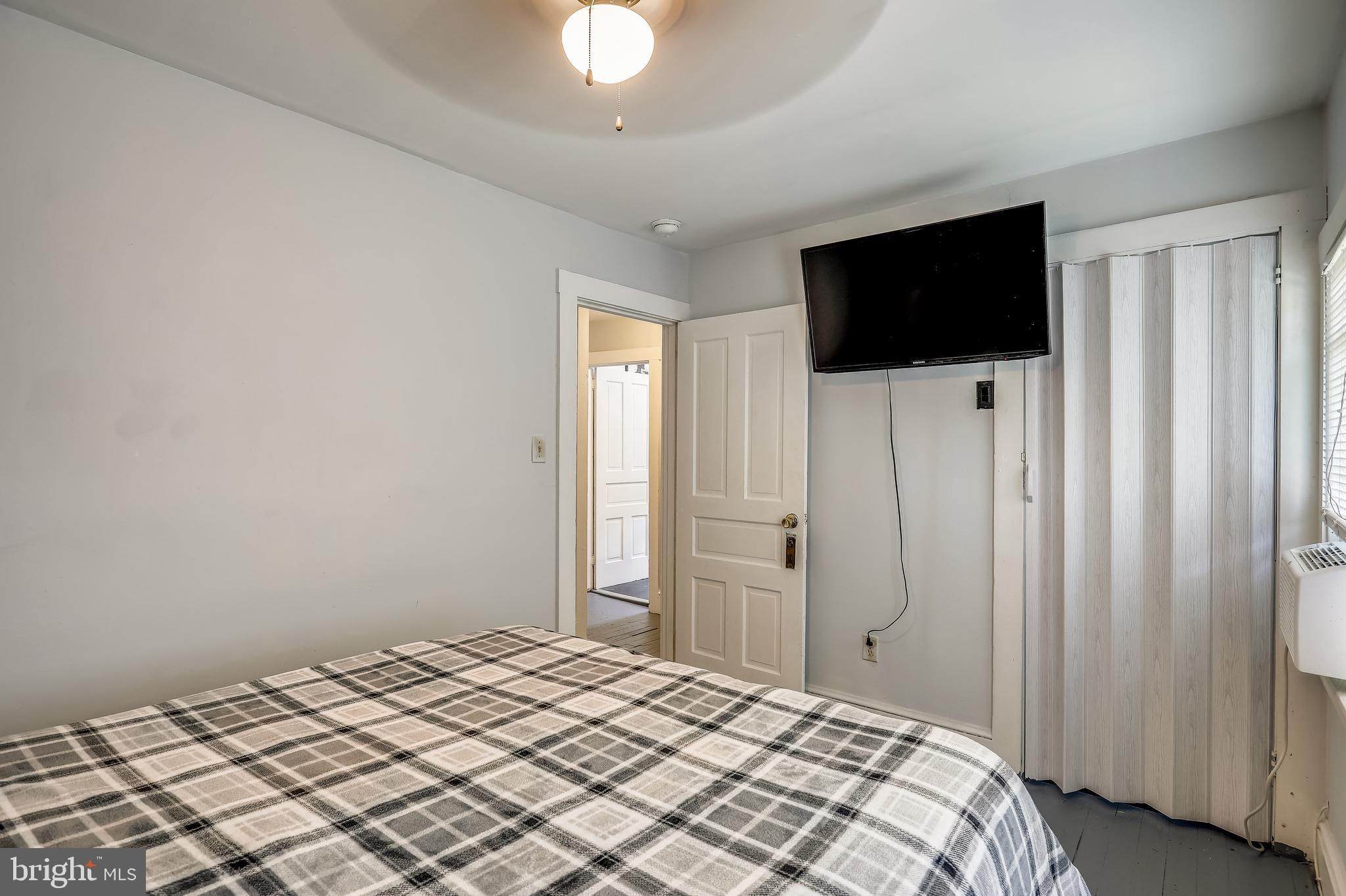 ELK MILLS - Residential Income