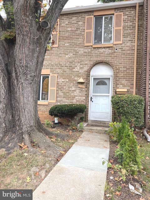 1132 W SIDE DRIVE 32-B GAITHERSBURG MD 20878