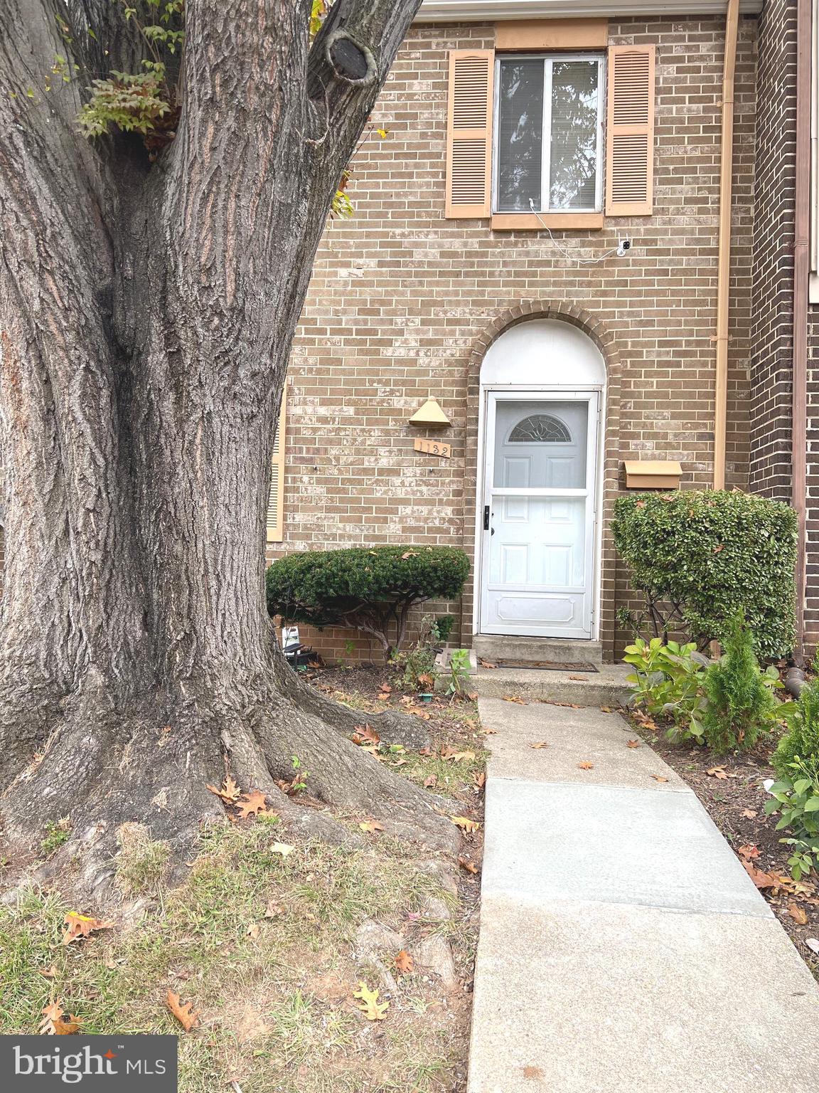 1132 W SIDE DRIVE 32-B