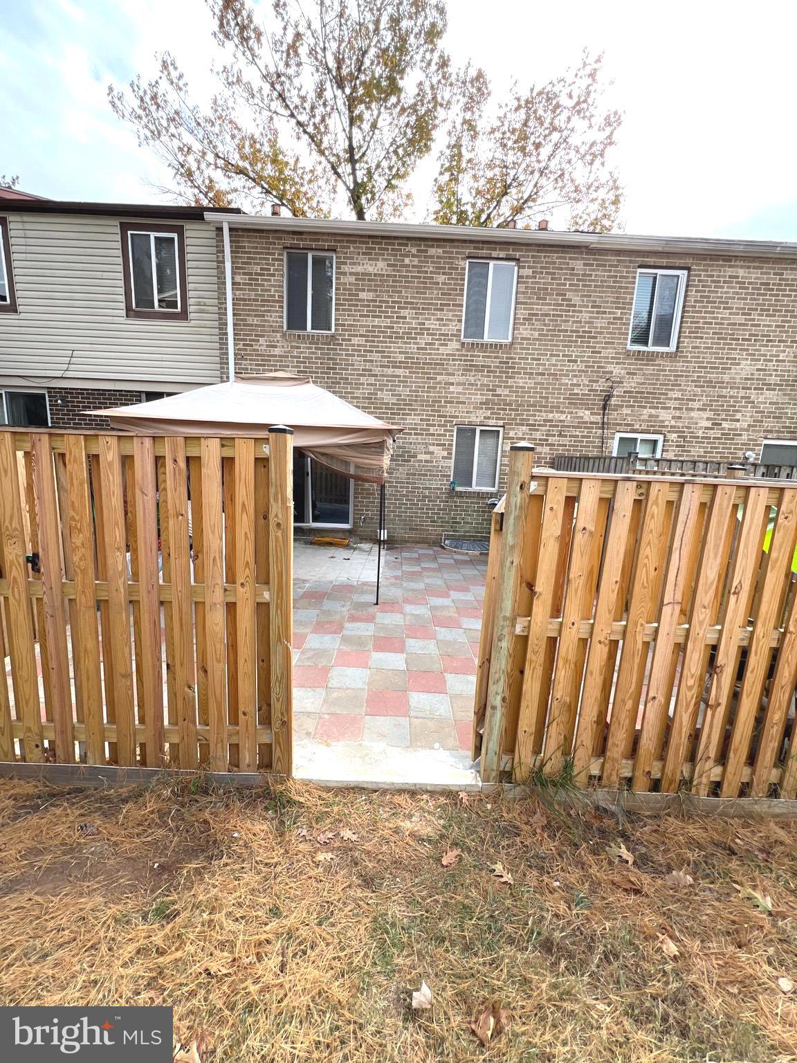 BRIGHTON WEST - Residential