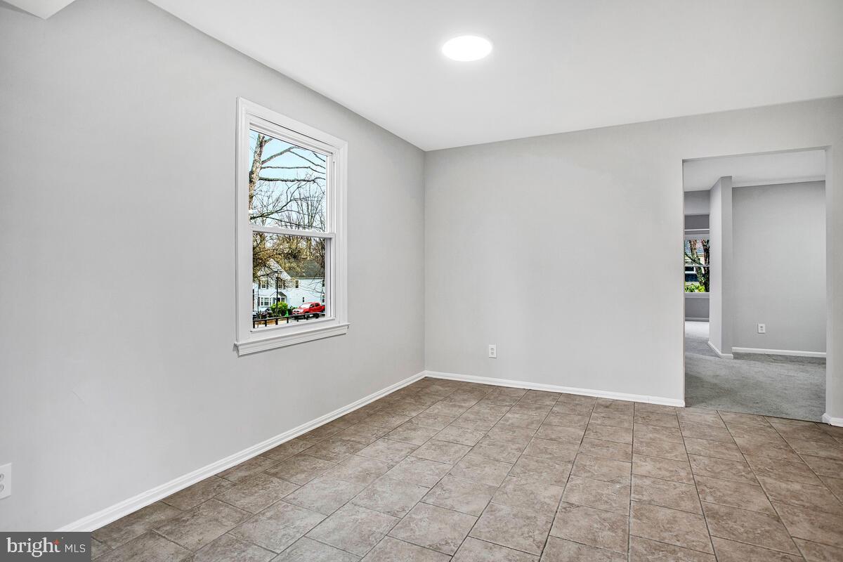 OAK HILL - Residential