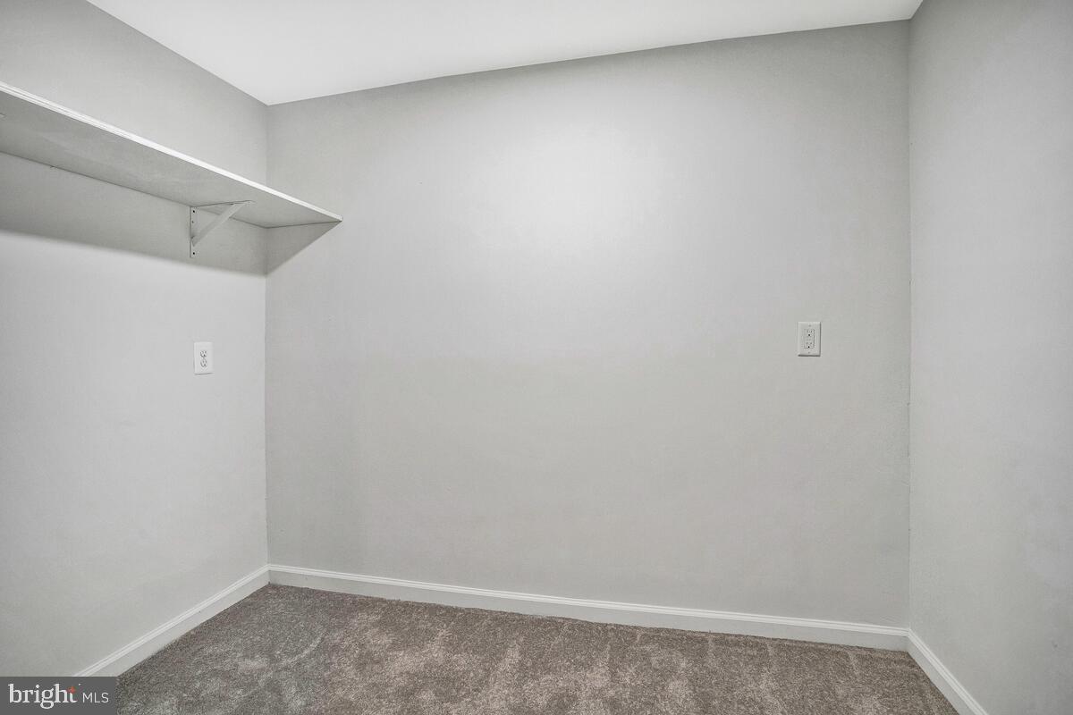 OAK HILL - Residential