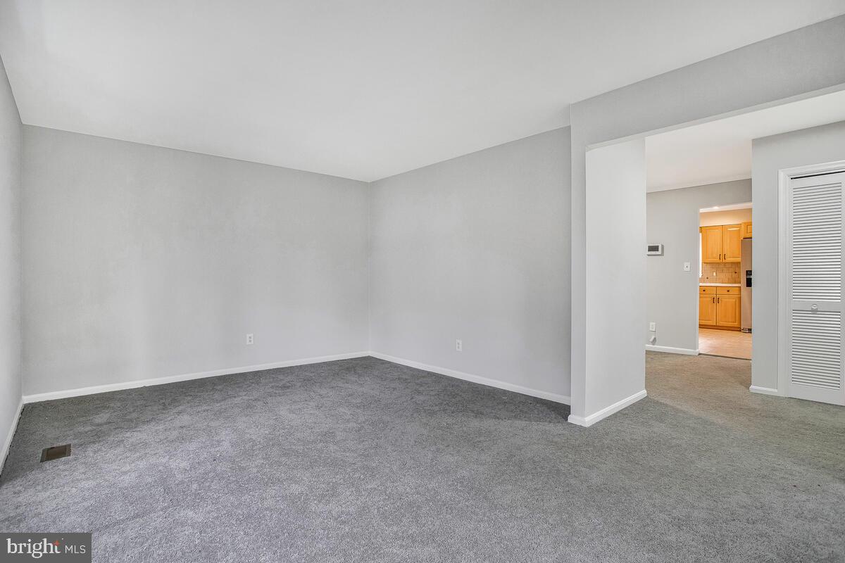 OAK HILL - Residential