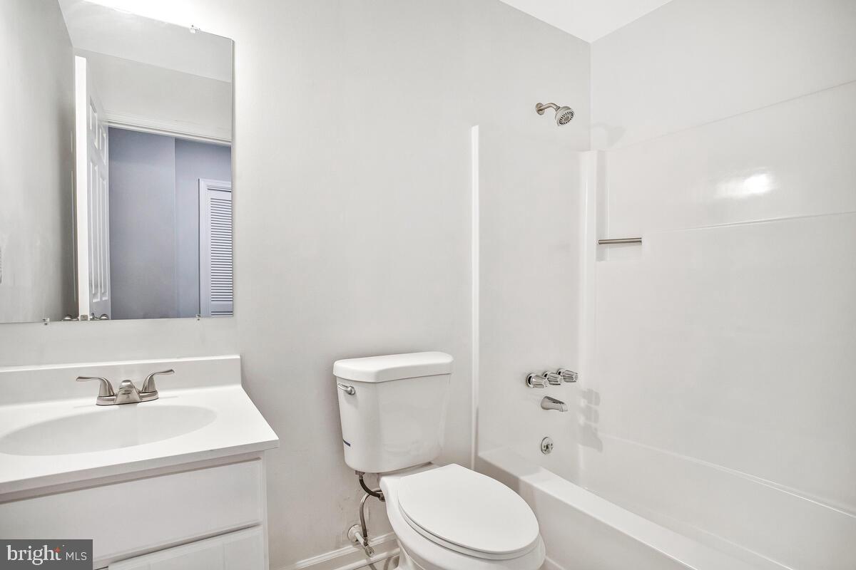 OAK HILL - Residential