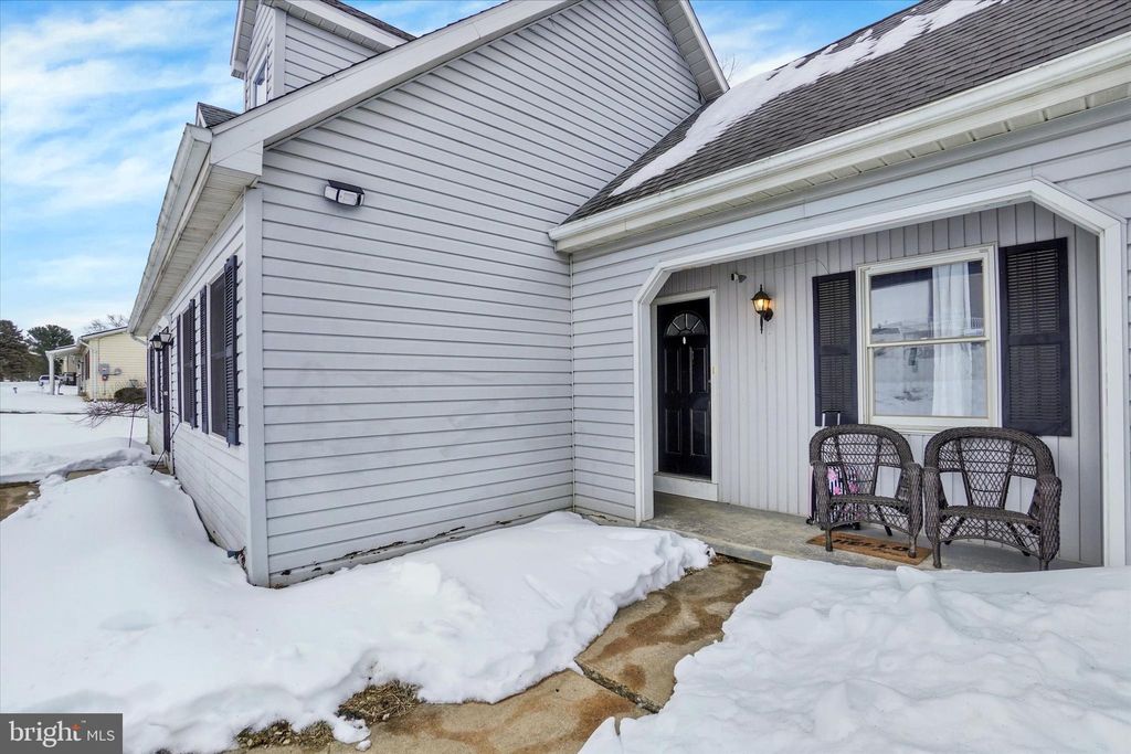 Photo of 17 Meisenhelder Road, WRIGHTSVILLE, PA 17368 (MLS # PAYK2097414)