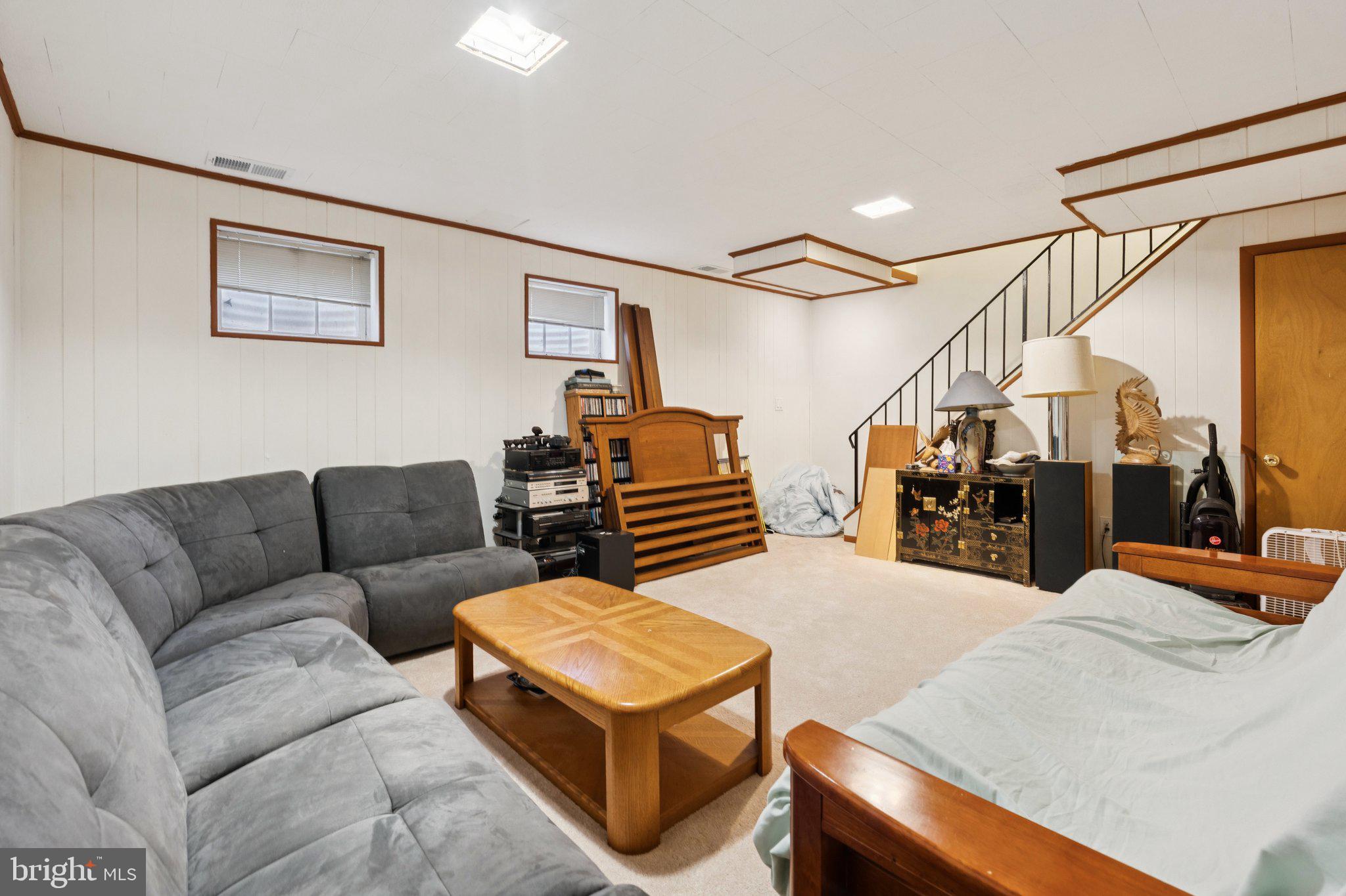 STRATHMEADE SQUARE - Residential Lease