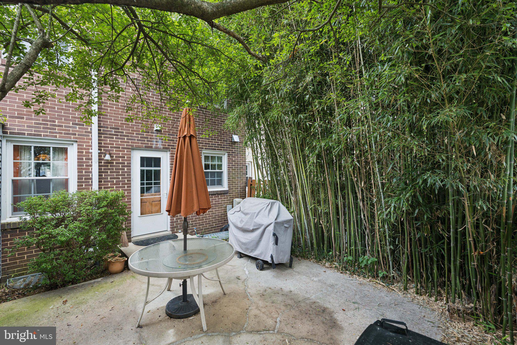 STRATHMEADE SQUARE - Residential Lease