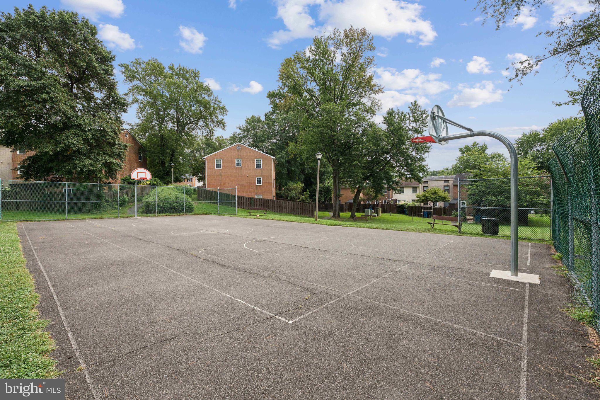 STRATHMEADE SQUARE - Residential Lease