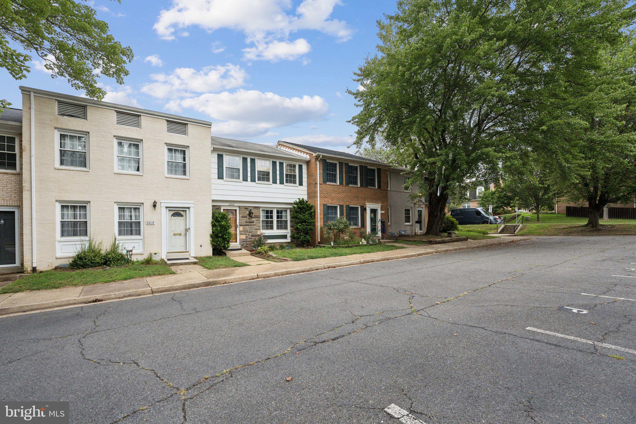 STRATHMEADE SQUARE - Residential Lease