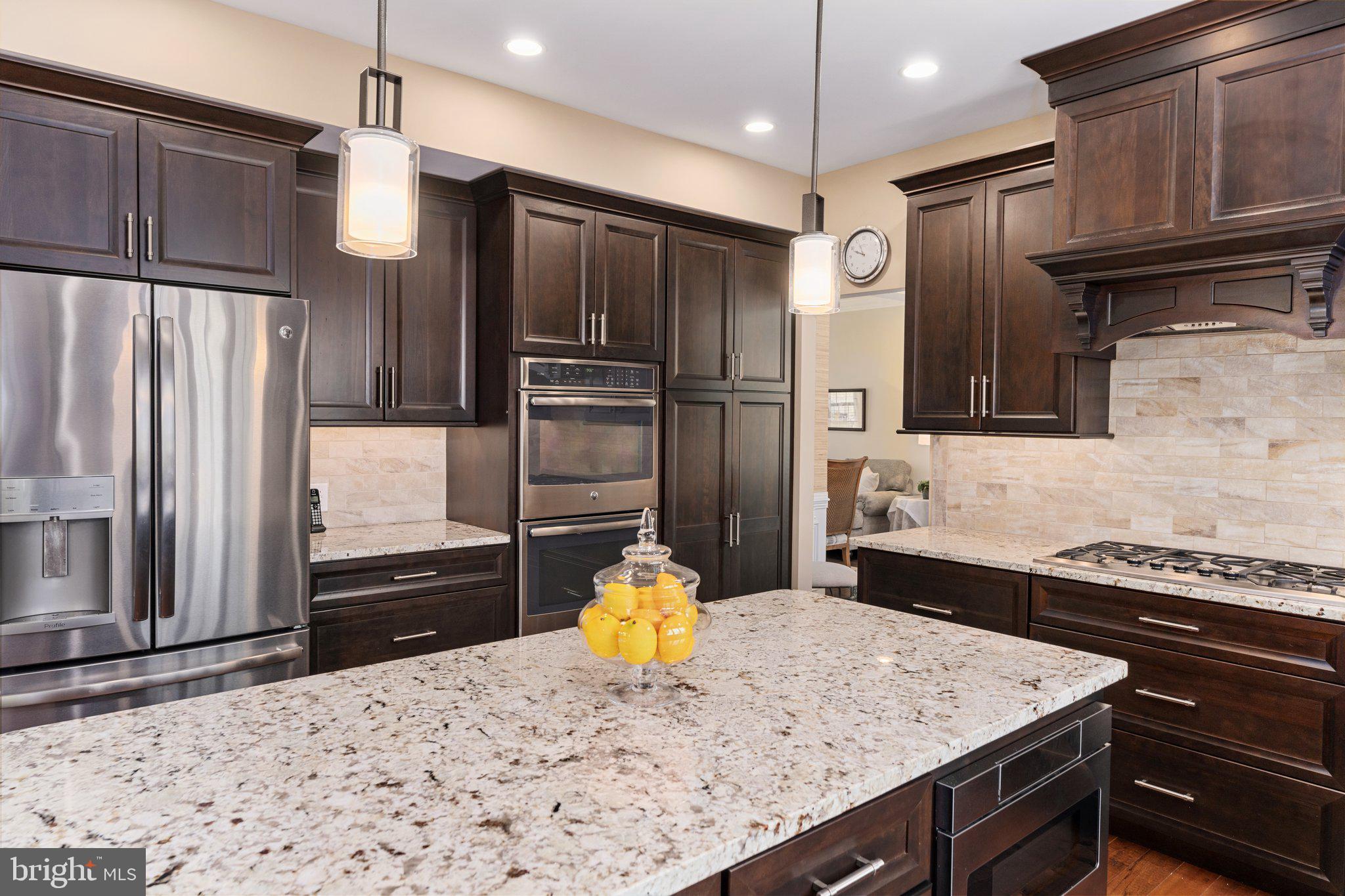 CLEARVIEW ESTS - Residential